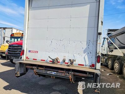 Zdjęcie 6 z 12 samochodu: 2017 ISUZU NPR HD BOX TRUCK VIN:54DC4W1B5HS808697 - miniatura