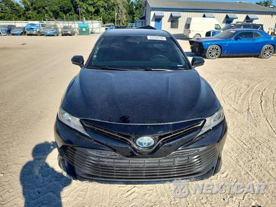 Piąte zdjęcie samochodu w środku: 2020 TOYOTA CAMRY LE VIN:4T1C31AK3LU523483 - miniatura