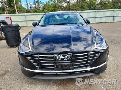Piąte zdjęcie samochodu w środku: 2023 HYUNDAI SONATA SE VIN:KMHL24JA8PA256408 - miniatura