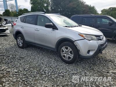 Czwarte zdjęcie samochodu z boku: 2014 TOYOTA RAV4 LE VIN:JTMBFREV2ED071796 - miniatura