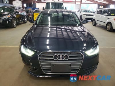Piąte zdjęcie samochodu w środku: 2013 AUDI A4 PREMIUM VIN:WAUBFAFL4DN041431 - miniatura