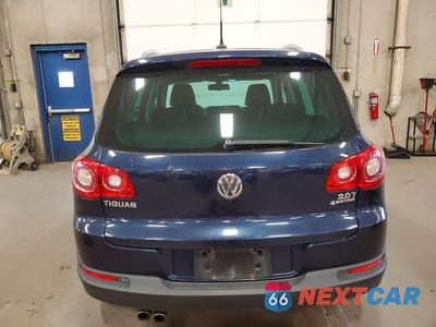 Zdjęcie 6 z 13 samochodu: 2011 VOLKSWAGEN TIGUAN S VIN:WVGBV7AX3BW565126 - miniatura