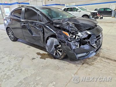Czwarte zdjęcie samochodu z boku: 2023 NISSAN VERSA S VIN:3N1CN8DV8PL813296 - miniatura