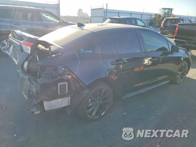 Trzecie zdjęcie samochodu z tyłu: 2024 TOYOTA COROLLA SE VIN:JTDS4MCE7RJ105881 - miniatura
