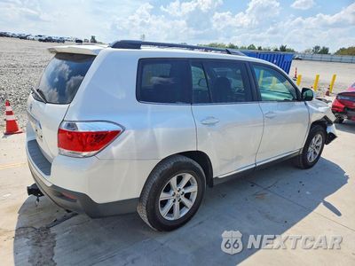 Trzecie zdjęcie samochodu z tyłu: 2013 TOYOTA HIGHLANDER SE VIN:5TDZK3EH4DS092489 - miniatura