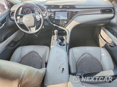 Zdjęcie 8 z 12 samochodu: 2020 TOYOTA CAMRY SE VIN:4T1G11AK0LU326679 - miniatura