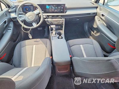 Zdjęcie 8 z 13 samochodu: 2025 HYUNDAI SONATA SE VIN:KMHL24JA6SA515387 - miniatura