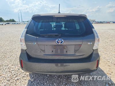 Zdjęcie 6 z 12 samochodu: 2014 TOYOTA PRIUS V THREE VIN:JTDZN3EU5E3316831 - miniatura