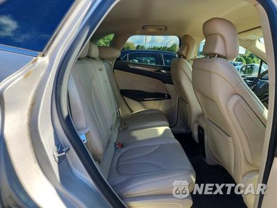 Zdjęcie 11 z 13 samochodu: 2017 LINCOLN MKC PREMIERE VIN:5LMCJ1D99HUL62737 - miniatura