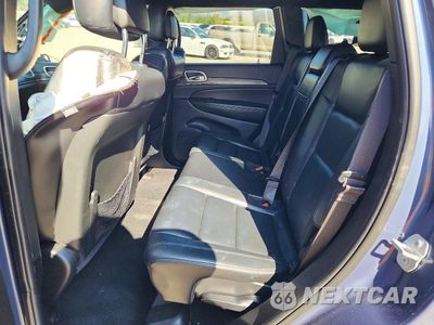 Zdjęcie 11 z 14 samochodu: 2019 JEEP GRAND CHEROKEE LIMITED VIN:1C4RJEBG7KC802784 - miniatura