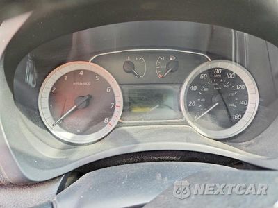 Zdjęcie 9 z 13 samochodu: 2015 NISSAN SENTRA SR VIN:3N1AB7AP8FY287415 - miniatura