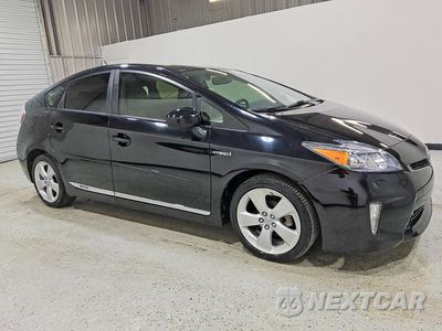 Czwarte zdjęcie samochodu z boku: 2014 TOYOTA PRIUS FIVE VIN:JTDKN3DU9E0392203 - miniatura