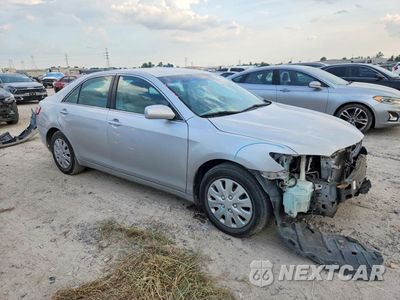 Czwarte zdjęcie samochodu z boku: 2010 TOYOTA CAMRY LE VIN:4T1BF3EK1AU031816 - miniatura
