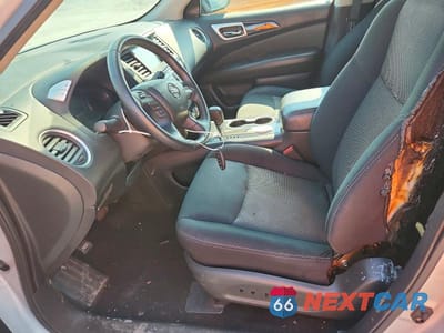 Zdjęcie 7 z 12 samochodu: 2019 NISSAN PATHFINDER SV VIN:5N1DR2MN6KC619157 - miniatura