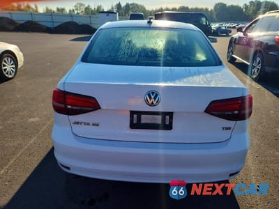 Zdjęcie 6 z 12 samochodu: 2017 VOLKSWAGEN JETTA SE VIN:3VWDB7AJ1HM223830 - miniatura