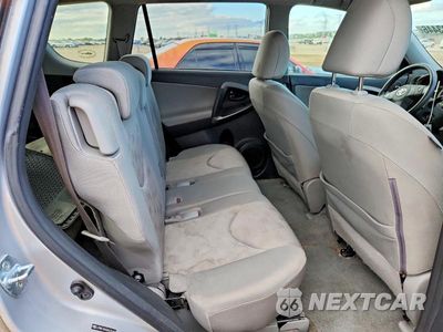 Zdjęcie 10 z 13 samochodu: 2010 TOYOTA RAV4 BASE VIN:JTMBF4DV8A5032400 - miniatura