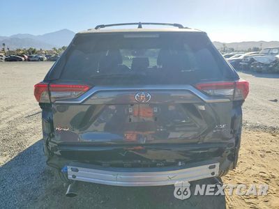 Zdjęcie 6 z 14 samochodu: 2025 TOYOTA RAV4 XSE VIN:JTMEB3FV8SD292593 - miniatura