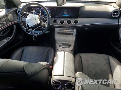 Zdjęcie 8 z 12 samochodu: 2021 MERCEDES-BENZ E 350 VIN:W1KZF8DB7MA983281 - miniatura