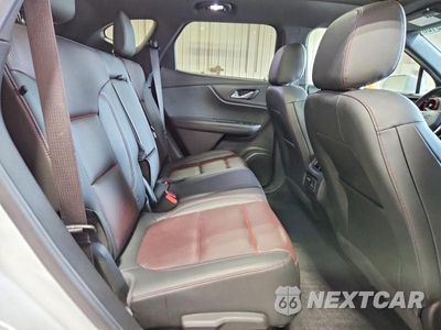 Zdjęcie 11 z 13 samochodu: 2019 CHEVROLET BLAZER RS VIN:3GNKBJRS2KS684534 - miniatura