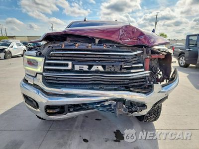 Piąte zdjęcie samochodu w środku: 2022 RAM 2500 LARAMIE VIN:3C6UR5NL3NG180141 - miniatura