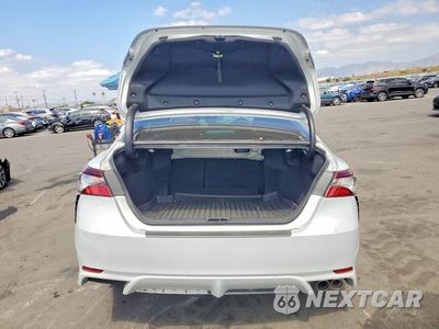 Zdjęcie 6 z 12 samochodu: 2024 TOYOTA CAMRY SE VIN:4T1G11AK3RU205153 - miniatura