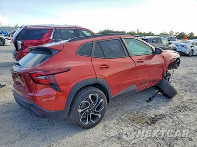 Trzecie zdjęcie samochodu z tyłu: 2024 CHEVROLET TRAX 2RS VIN:KL77LJE24RC118146 - miniatura