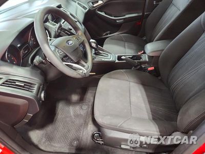 Zdjęcie 7 z 13 samochodu: 2016 FORD FOCUS SE VIN:1FADP3F29GL279843 - miniatura