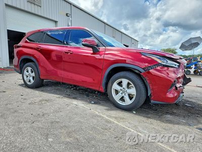 Czwarte zdjęcie samochodu z boku: 2022 TOYOTA HIGHLANDER LE VIN:5TDZZRAHXNS556102 - miniatura