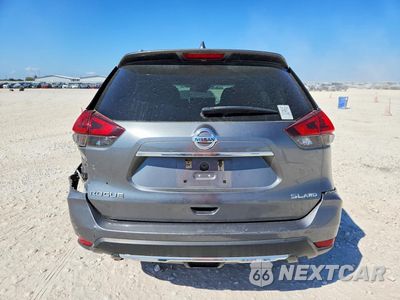 Zdjęcie 6 z 13 samochodu: 2018 NISSAN ROUGE SL VIN:5N1AT2MVXJC744410 - miniatura