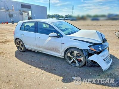 Czwarte zdjęcie samochodu z boku: 2016 VOLKSWAGEN GTI S/SE VIN:3VW5T7AU7GM038692 - miniatura