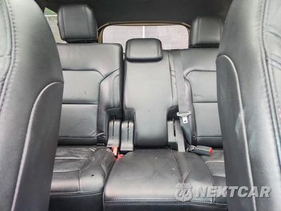 Zdjęcie 10 z 13 samochodu: 2017 FORD EXPLORER XLT VIN:1FM5K8D89HGB58060 - miniatura