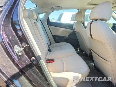 Zdjęcie 10 z 12 samochodu: 2017 HONDA CIVIC EX VIN:2HGFC1F37HH647402 - miniatura