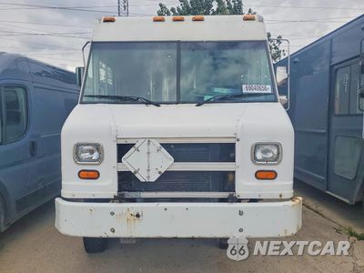 Piąte zdjęcie samochodu w środku: 1998 FREIGHTLINER MT45 DELIVERY TRUCK VIN:4UZA4FF41WC897922 - miniatura