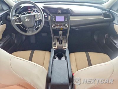 Zdjęcie 8 z 12 samochodu: 2018 HONDA CIVIC LX VIN:2HGFC2F56JH556411 - miniatura
