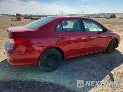 Trzecie zdjęcie samochodu z tyłu: 2013 TOYOTA COROLLA LE VIN:2T1BU4EE4DC103054 - miniatura