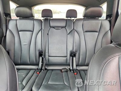 Zdjęcie 10 z 13 samochodu: 2017 AUDI Q7 PREMIUM PLUS VIN:WA1LHAF74HD050981 - miniatura