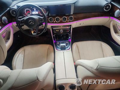 Zdjęcie 8 z 13 samochodu: 2017 MERCEDES-BENZ E 300 4MATIC VIN:WDDZF4KB3HA049975 - miniatura