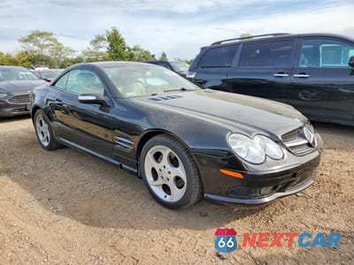 Czwarte zdjęcie samochodu z boku: 2005 MERCEDES-BENZ SL 500 VIN:WDBSK75FX5F089829 - miniatura
