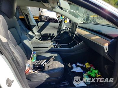 Zdjęcie 7 z 12 samochodu: 2018 TESLA MODEL 3 VIN:5YJ3E1EB4JF181508 - miniatura