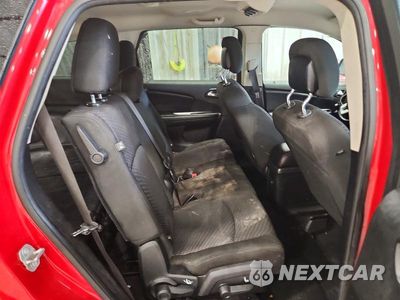 Zdjęcie 11 z 13 samochodu: 2019 DODGE JOURNEY SE VIN:3C4PDCBB1KT816014 - miniatura
