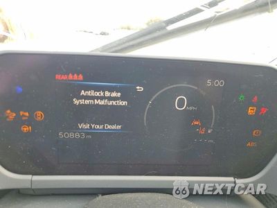 Zdjęcie 9 z 13 samochodu: 2023 SUBARU SOLTERRA PREMIUM VIN:JTMABABA8PA011634 - miniatura