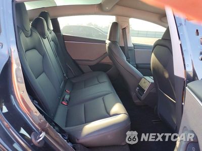 Zdjęcie 10 z 12 samochodu: 2025 TESLA MODEL 3 VIN:5YJ3E1EA4SF052242 - miniatura