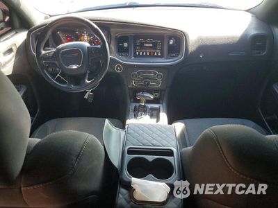 Zdjęcie 8 z 12 samochodu: 2019 DODGE CHARGER SXT VIN:2C3CDXBG4KH715323 - miniatura