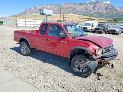 Czwarte zdjęcie samochodu z boku: 2000 TOYOTA TACOMA V6 VIN:4TAWN72N8YZ621146 - miniatura
