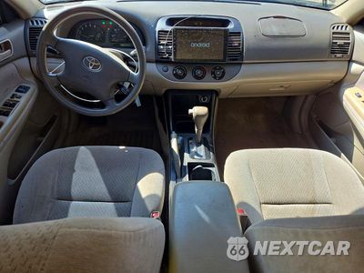 Zdjęcie 8 z 12 samochodu: 2003 TOYOTA CAMRY LE VIN:4T1BE32K23U127643 - miniatura