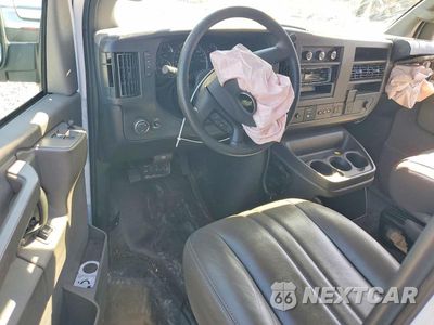 Zdjęcie 8 z 13 samochodu: 2025 CHEVROLET EXPRESS G2500 VIN:1GCWGBF77S1255585 - miniatura