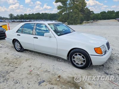 Czwarte zdjęcie samochodu z boku: 1994 MERCEDES-BENZ S 600 VIN:WDBGA57E5RA151240 - miniatura