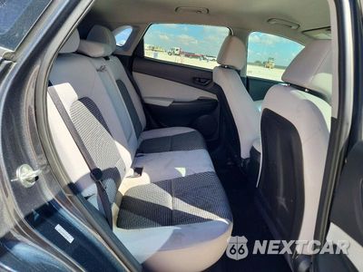 Zdjęcie 10 z 13 samochodu: 2022 HYUNDAI KONA SE VIN:KM8K22AB5NU840074 - miniatura