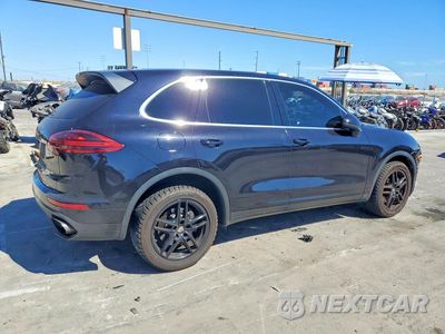 Trzecie zdjęcie samochodu z tyłu: 2016 PORSCHE CAYENNE VIN:WP1AA2A2XGKA14983 - miniatura