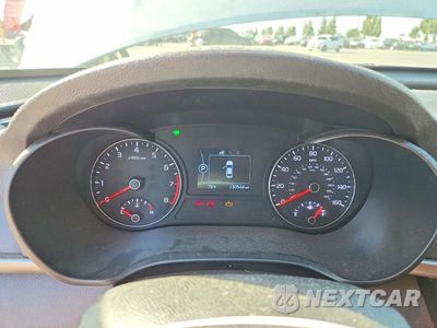 Zdjęcie 9 z 12 samochodu: 2016 KIA OPTIMA LX VIN:KNAGT4L3XG5072658 - miniatura